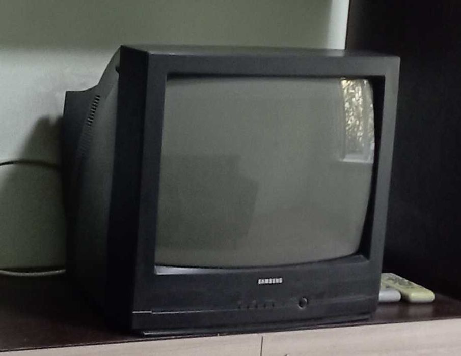 Продается телевизор