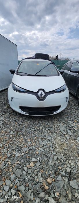Dezmembrez Renault Zoe 2016