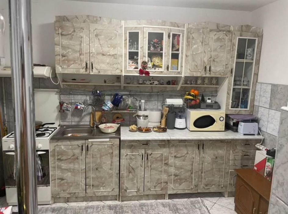Apartament cu 4 camere