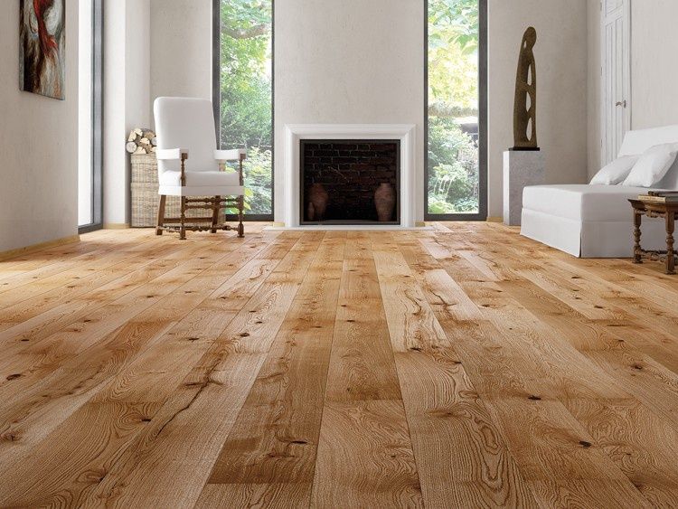 Кладём ламинат  в хорошем качестве