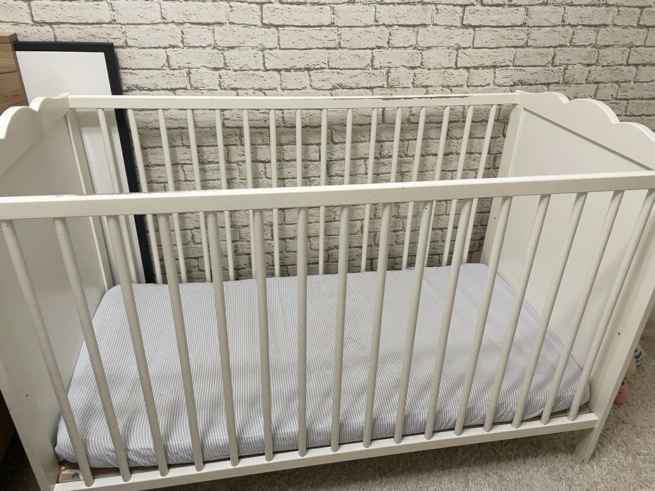 Кроватка детская Икеа (хенсвик)