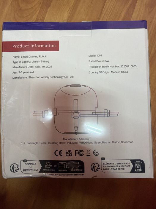 Robot educational inteligent desenat