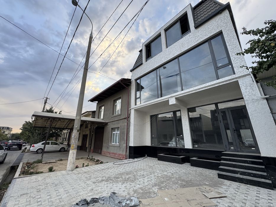 Ракат | Яккасарай - Сдается в аренду Здание вдоль дороги 600м2