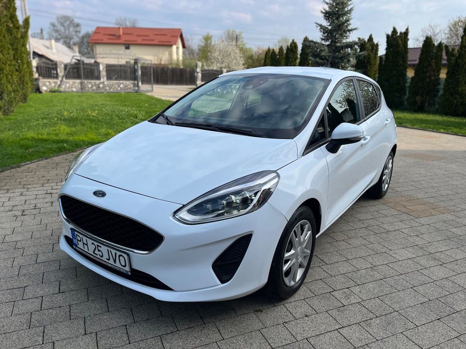 Ford Fiesta Ford Fiesta 1.5 TDCI 6+1 Trepte Faruri Full Led LineAssist