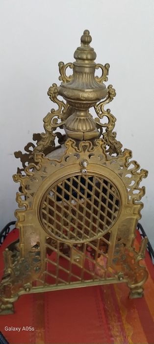 Vând ceas bronz Belgia