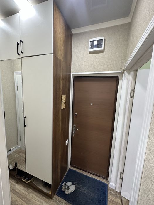 Продается 1в2 комн. квартира