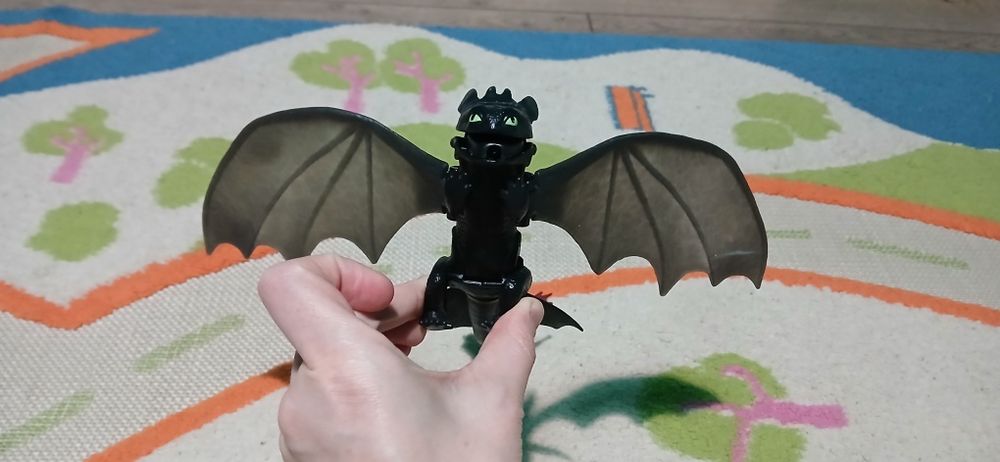 Jucarie dragon tothless