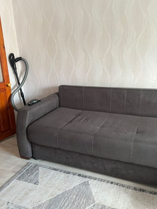 Продам диван 3 м  в хорошем состоянии