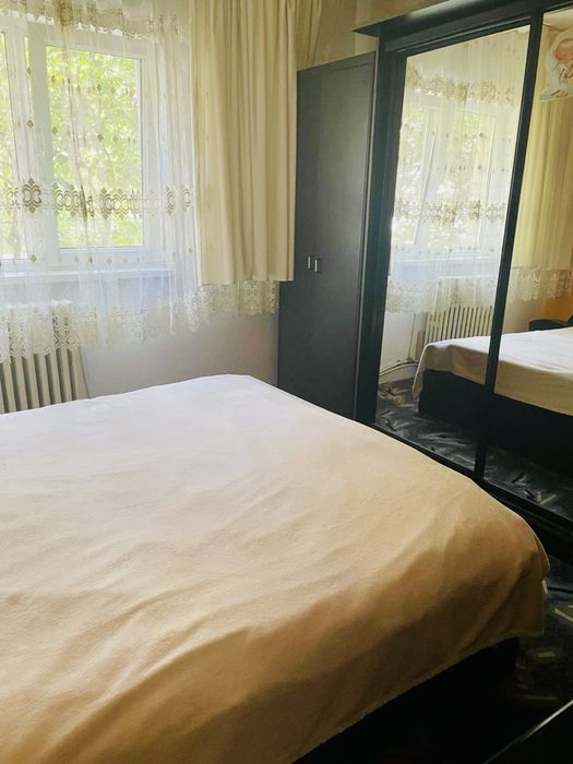 Vand apartament cu 3 camere, Deva