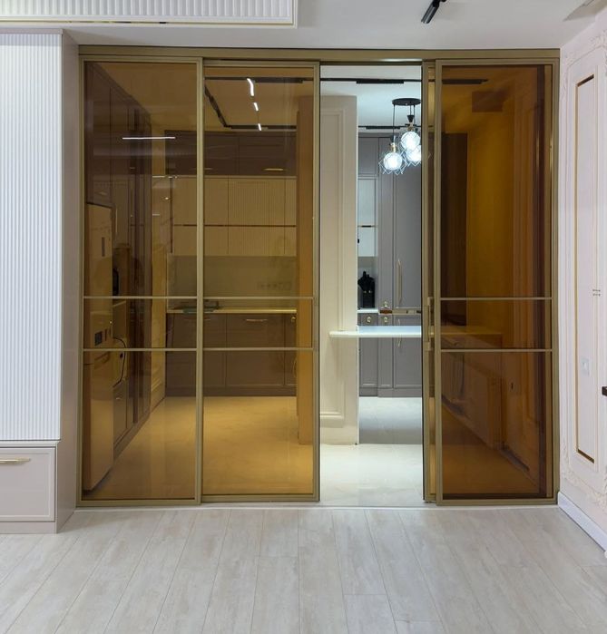 Dush kabina , loft, kalyonni oyna xizmatlari.