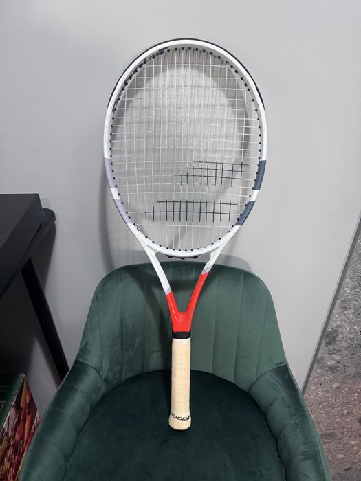 Тенис ракета Babolat Strike G 2018 270g