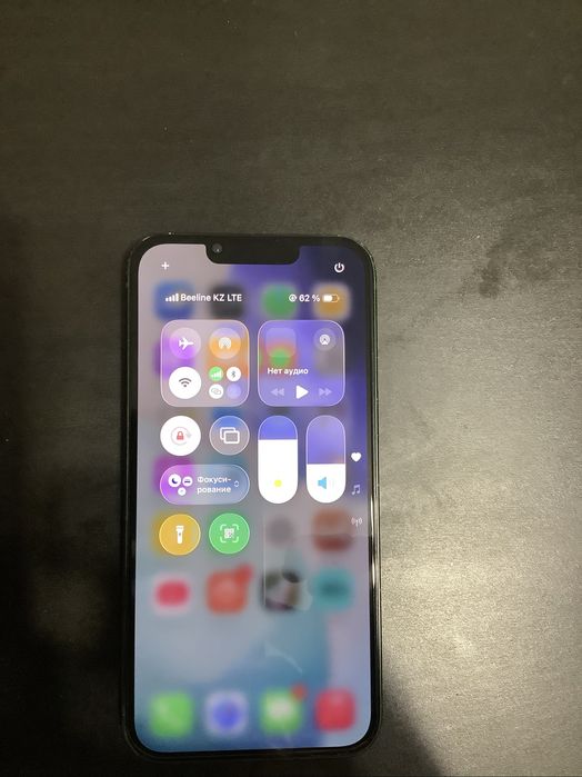 Продаю iphone 13, 128 gb
