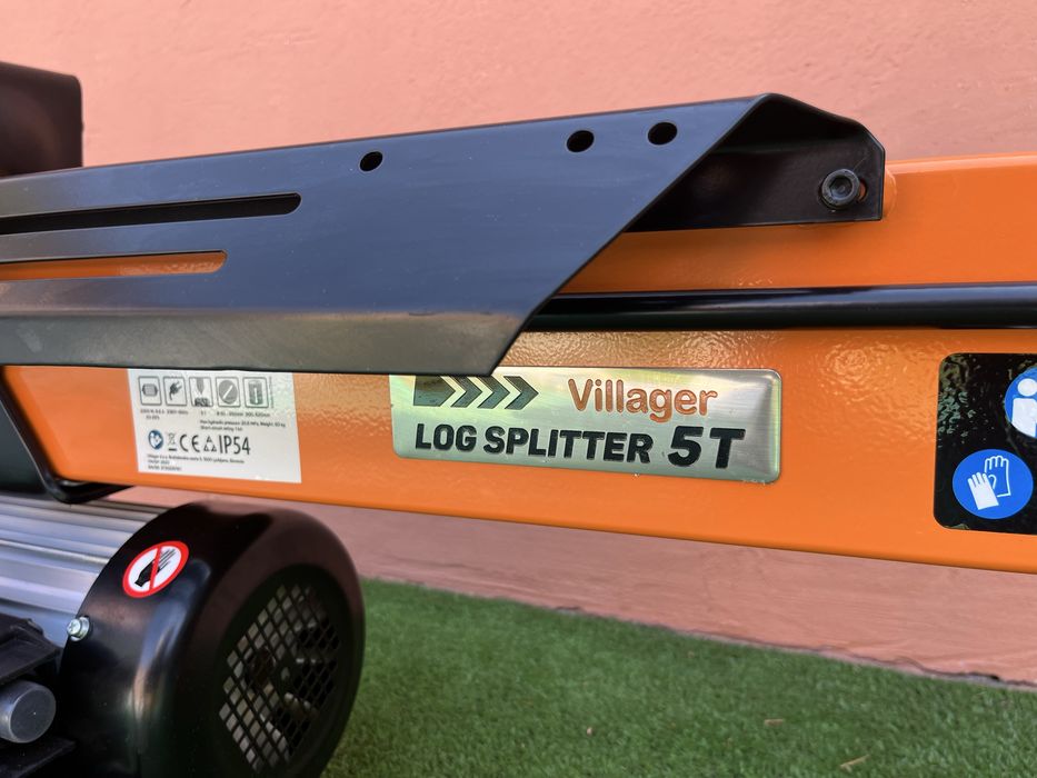 Нова Хоризонтална Цепачка за дърва Vilagller 5 тона 2200W.Внос Германия