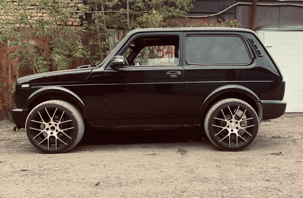 Продам диски , bmw , niva