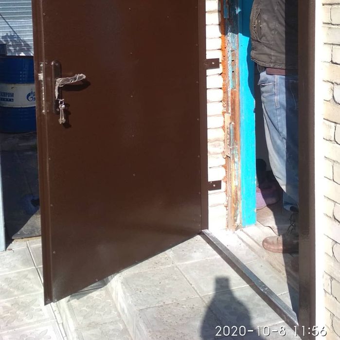 Железные (металлические) двери...