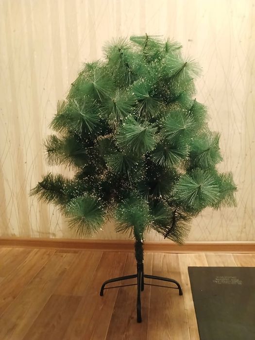 Ёлка  3000 тенге