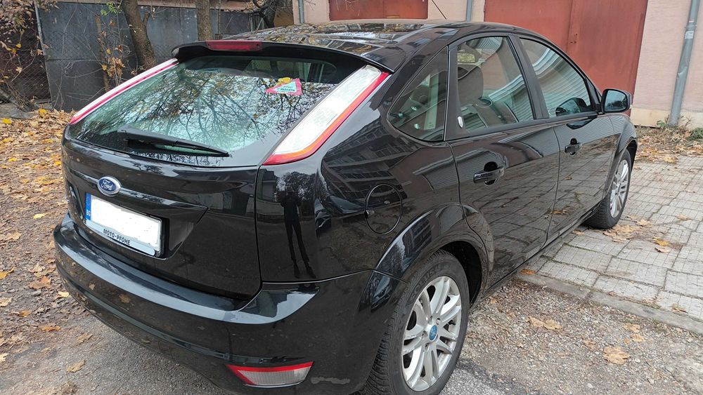 Ford Focus MK2.5  1.6 Ghia 2010 г. с газова уредба София