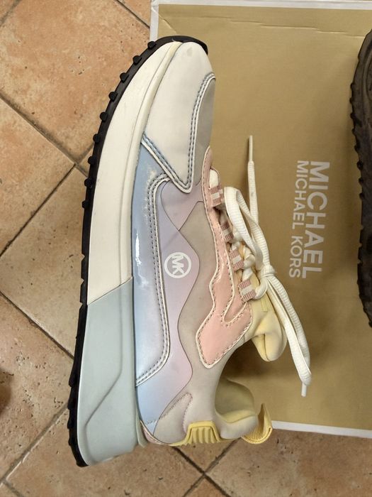 Цветни свежи маратонки Michael kors пъстри