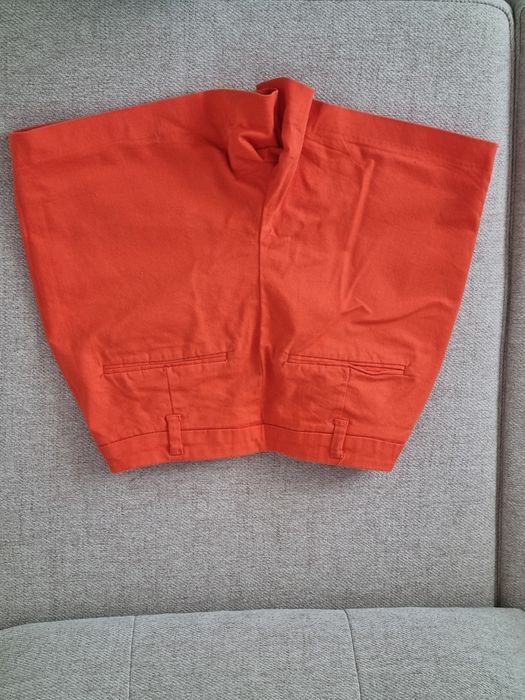 Pantaloni scurti