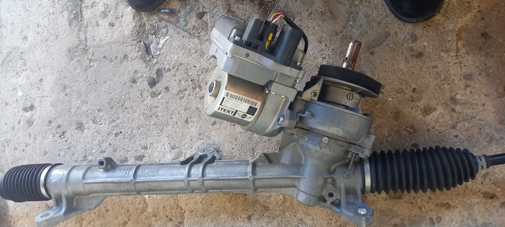 Кормилна рейка за мини Mini R56 R55 R57 R58 R59  /06 -16г/