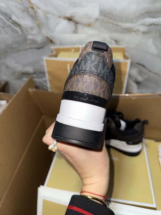 Pantofi Michael Kors