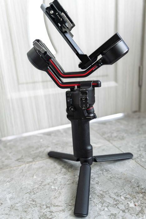 Gimbal DJI RS3, cutie, stare excelentă