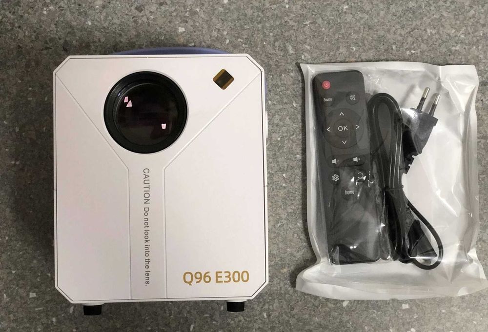 Смарт проектор Q96 E300, Домашно кино, Андроид, до 100 инча, Smarthome