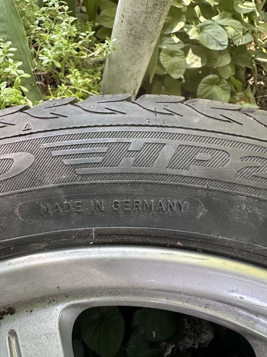 Комплект джанти със зимни гуми Дебица 17" Audi, Volkswagen