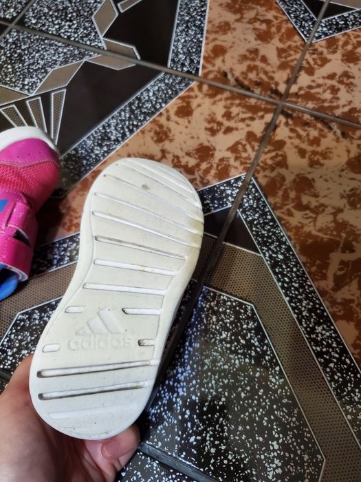 Оригинални детски обувки Adidas