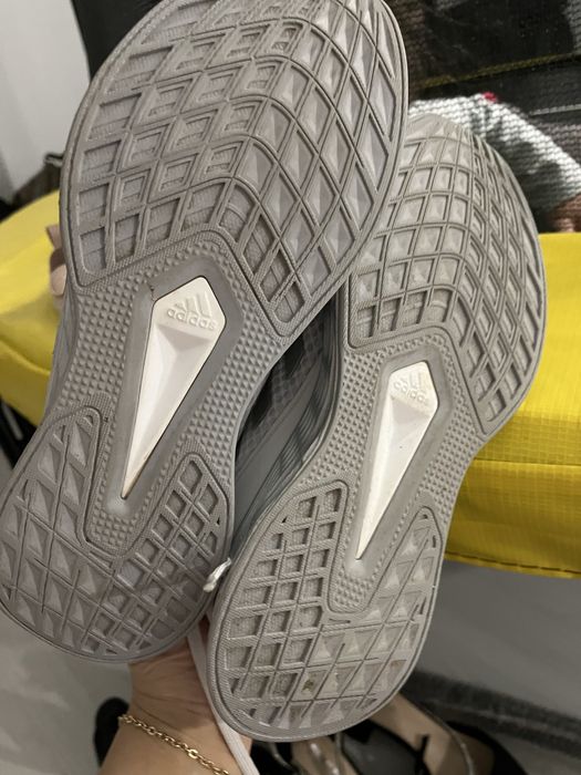 Adidasi Adidas dama marimea 38