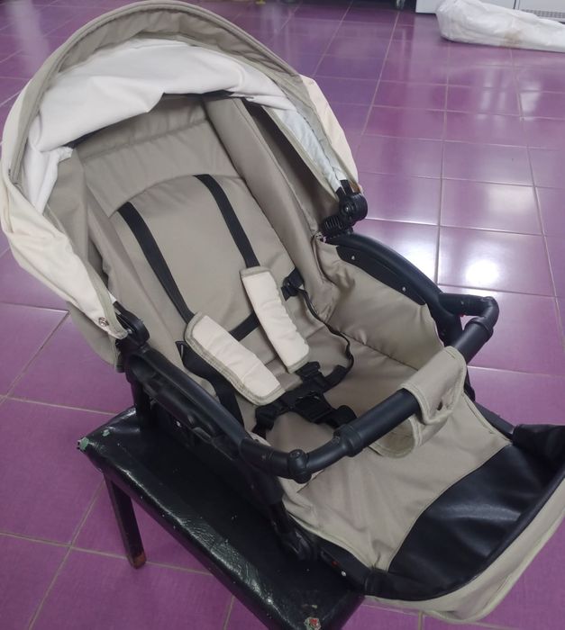 Продам коляску после химчистки