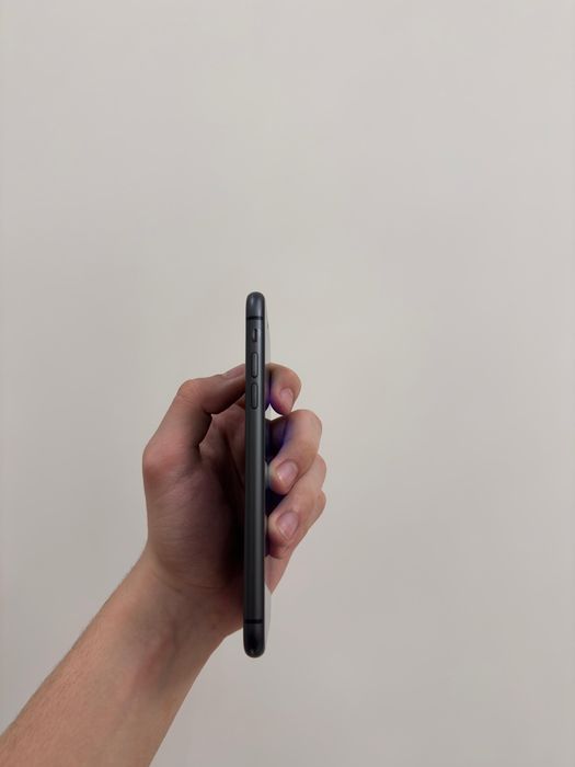 Iphone 11 в идеальном состоянии