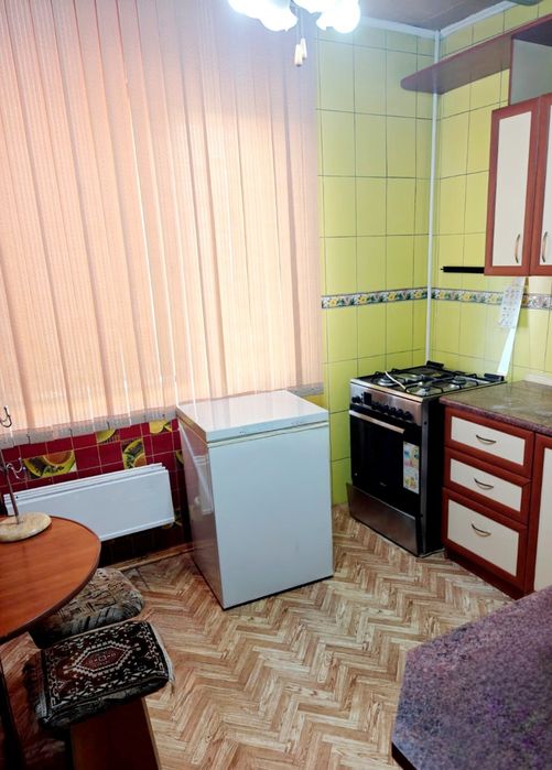продам 2-х ком. 54кв. 3мкр. 4-этаж