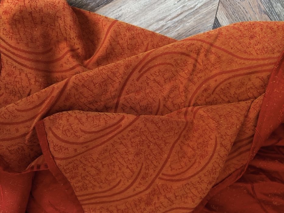 Draperii din mătasă vegetală, stare foarte bună, se potrivesc pentru geamuri mari, sunt 5 bucăți
