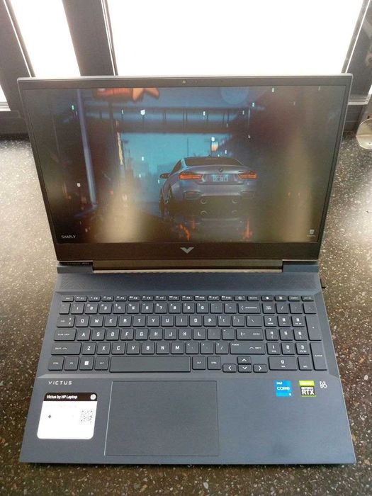 Ноутбук HP Victus 16