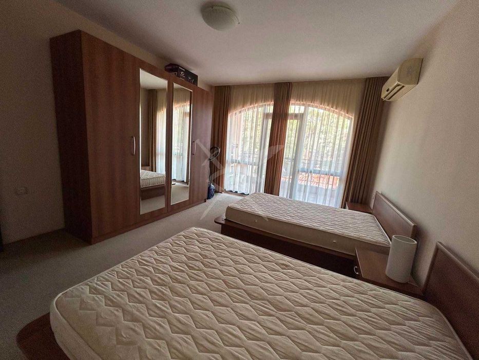 Продава се Тристаен апартамент в к.к. Слънчев бряг - 100 кв.м за 1800 €/кв.м - Снимка #4