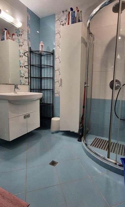 Дава се под наем Тристаен апартамент в София, Студентски град - 106 кв.м за 999 € - Снимка #8