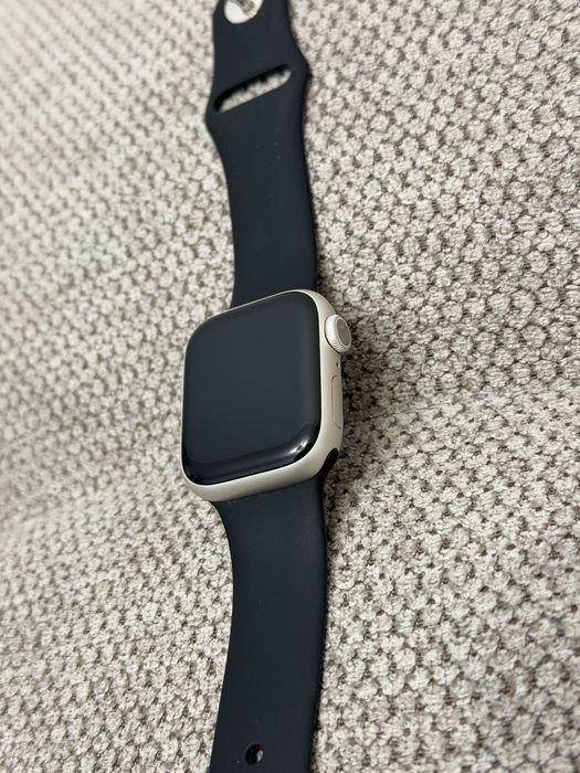 Продаю Apple Watch 8 series (оригинал)