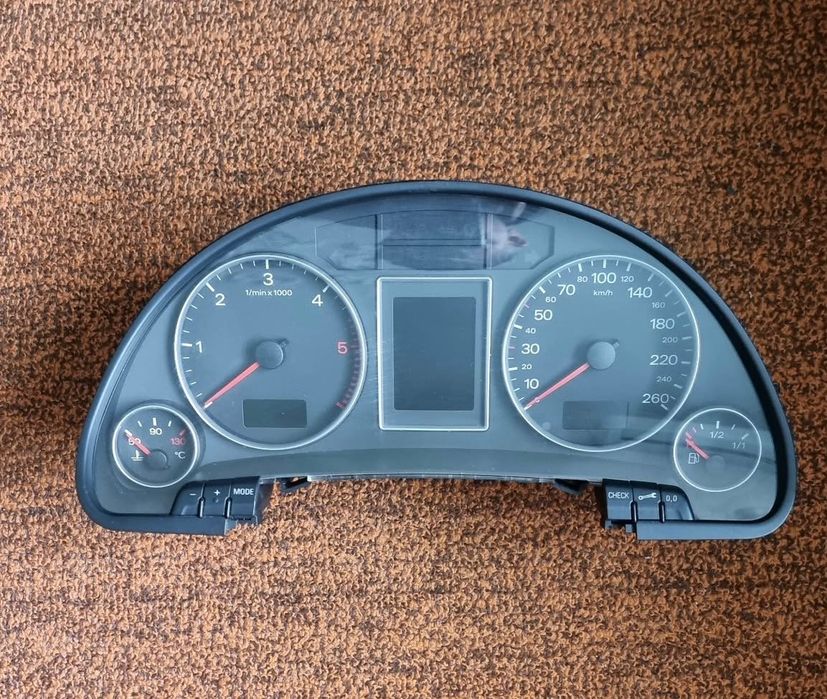 Километраж за Audi A4 B7
