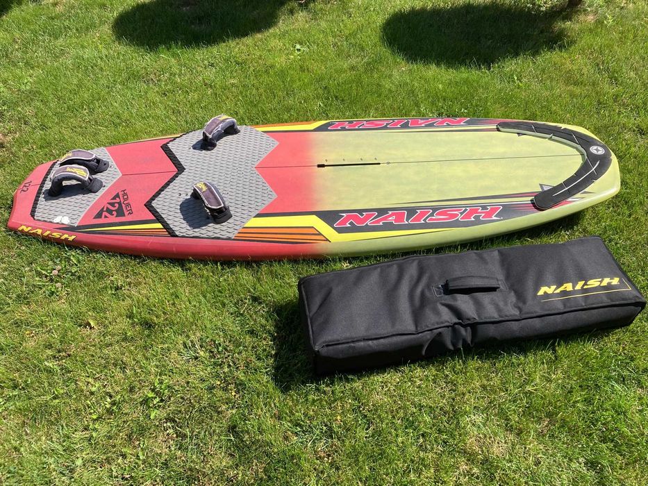 Placa si foil windsurfing Naish