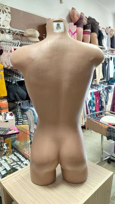 Манекени/Стояща стойка