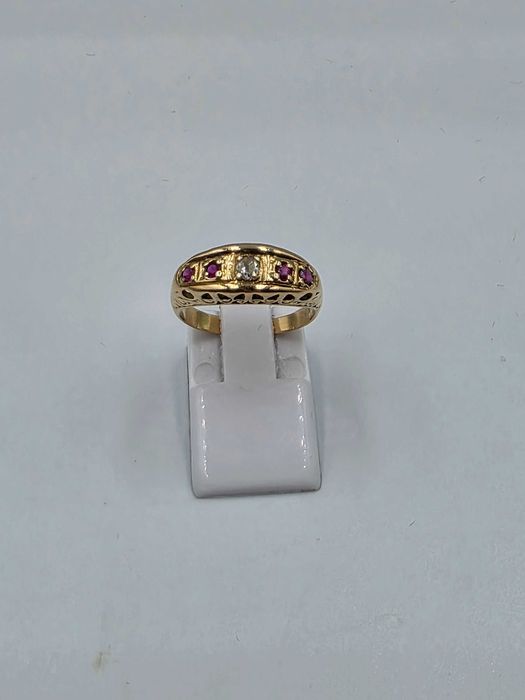 Inel din Aur 18K  cu design clasic