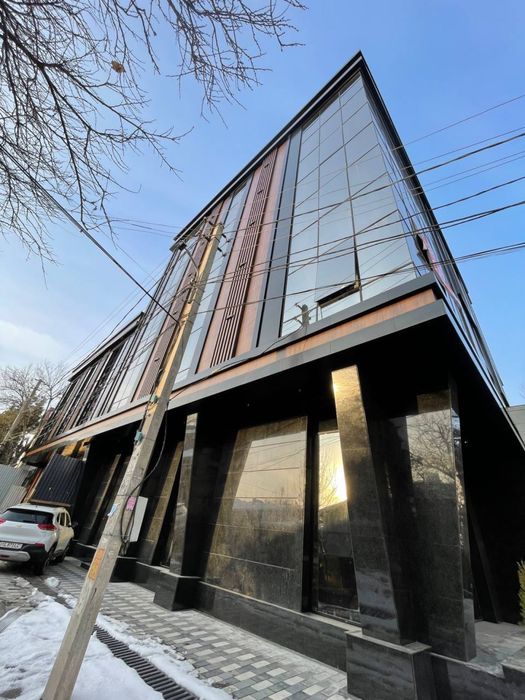 Бизниз Центр Продаётся Срочно Яккасаройиский Район ор-р Челси Рестаран