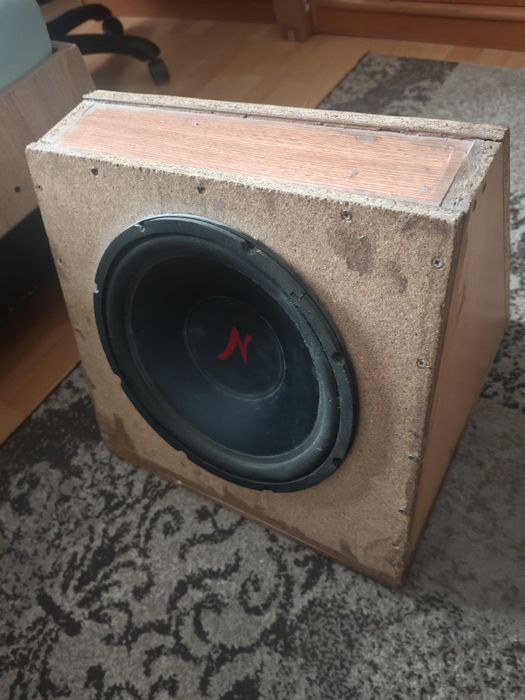 Subwoofer auto slim