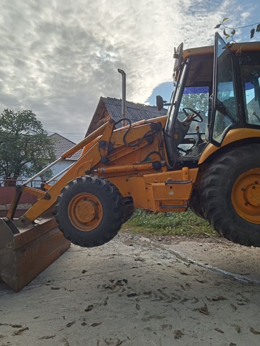 Buldoexcavator  JCB 3 CX