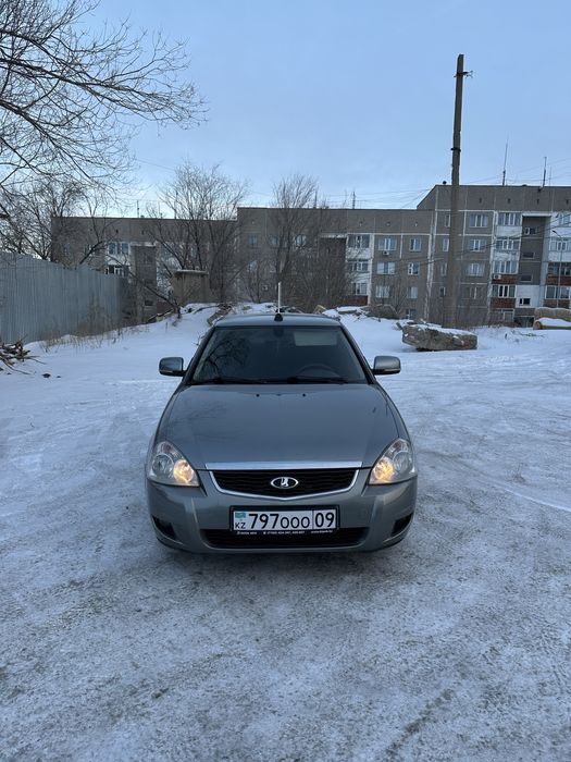 Продам приору люкс