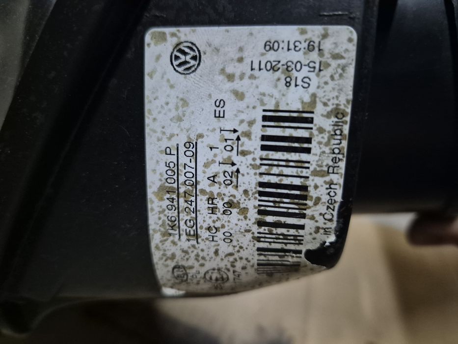 Set Faruri Originale VW Golf5/Jetta. Volan stinga.