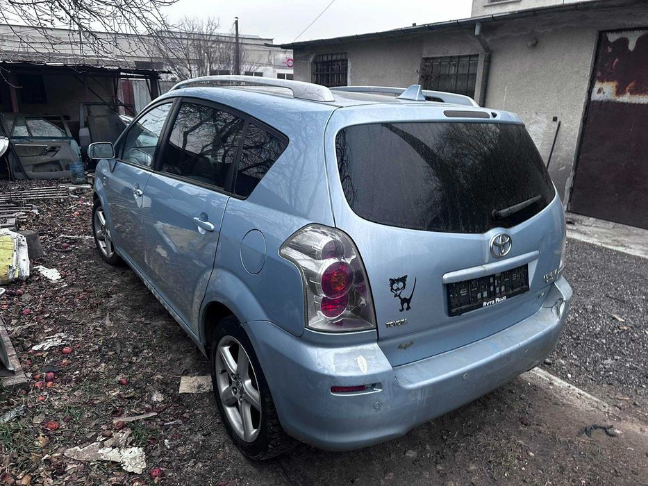 На Части Toyota Corolla Verso 2007г 2.2 D-Cat 177к.с