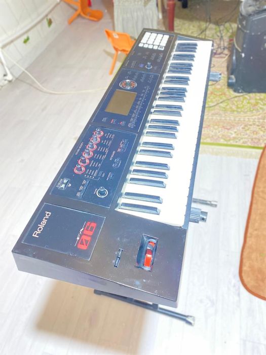 Синтезатор Roland FA-06