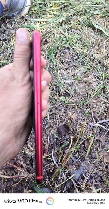 iPhone 8 plus  hamma joyi radnoy